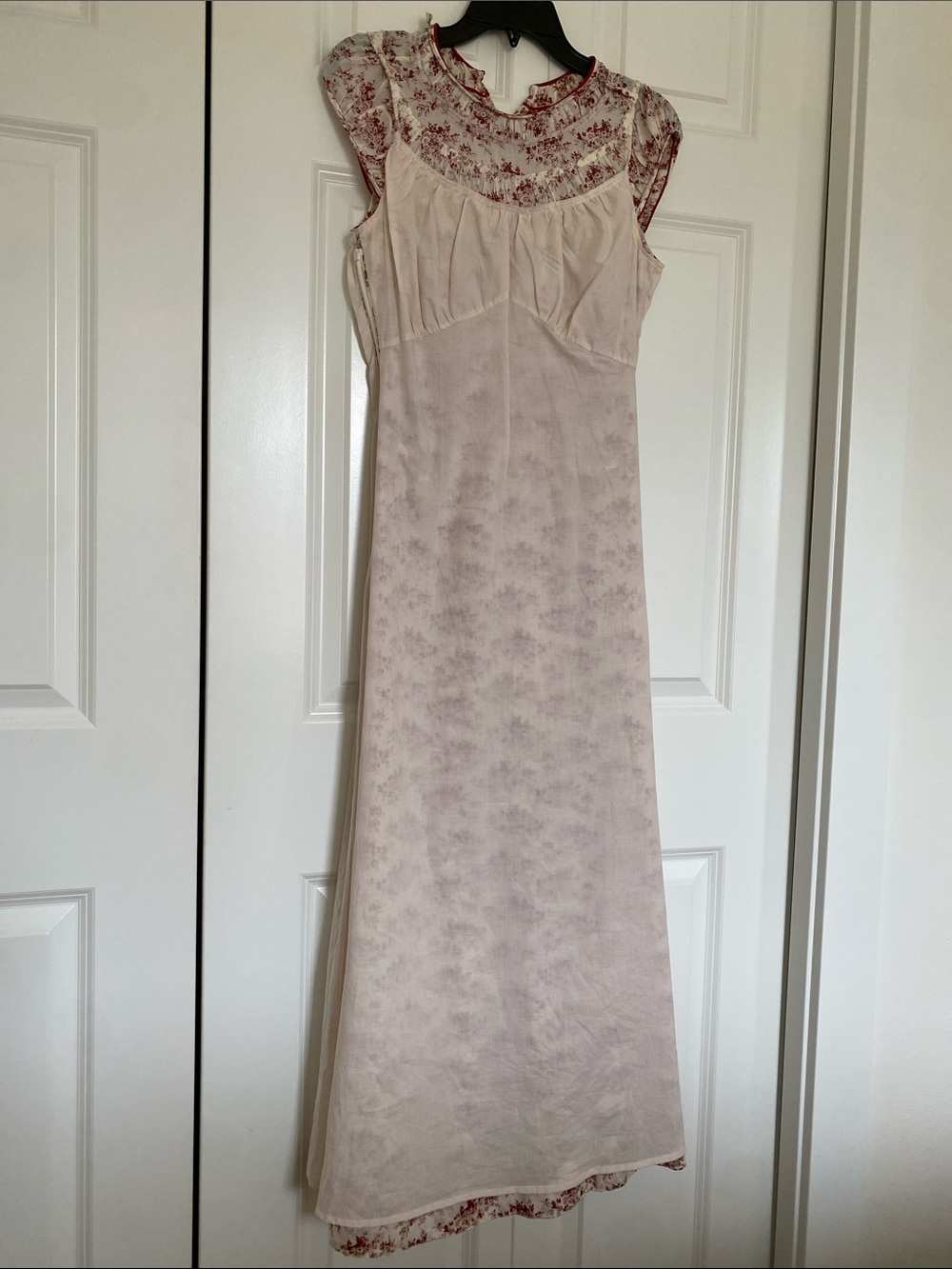 DÔEN Raphaela Dress in Ivory Rosier Floral - Picture 9 of 10